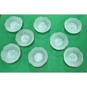 Lot of 8 Vintage Plastic Cabbage Lettuce Leaf Salad Bowls Clear 🤍